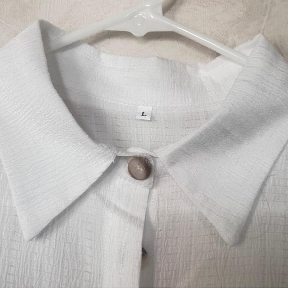 Bellcoco Woman’s button down collared shirt-white. Selling 2 for the price of 1 - Picture 7 of 9